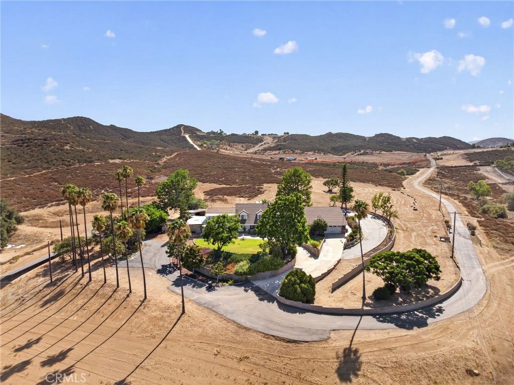 33975 Wright, Menifee, CA 92584 — photo 4