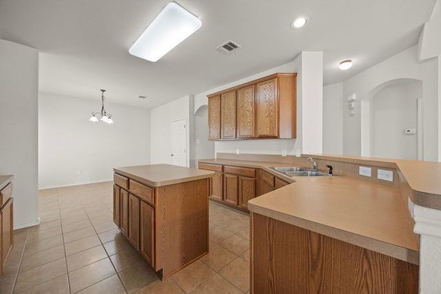 2832 Mission Tejas DR, Pflugerville, TX 78660