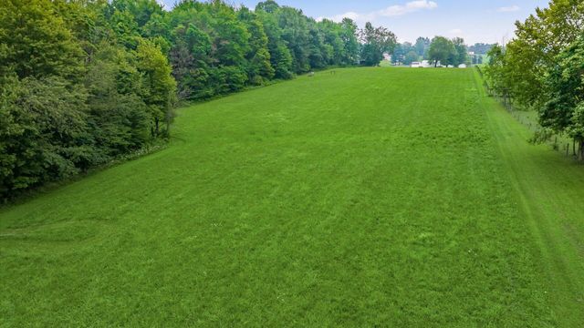 2760 Flint Ridge Road, Hopewell, OH 43746