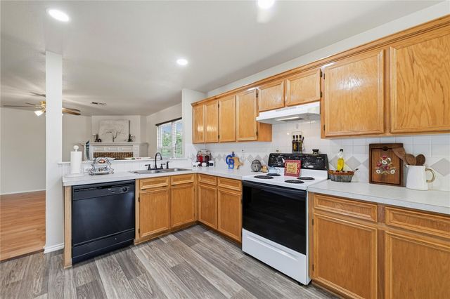 803 Margaret Lee ST, Copperas Cove, TX 76522