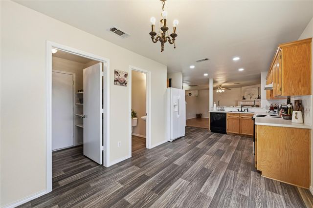 803 Margaret Lee ST, Copperas Cove, TX 76522