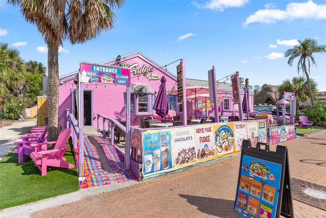 114 ISLAND CIRCLE, Sarasota, FL 34242