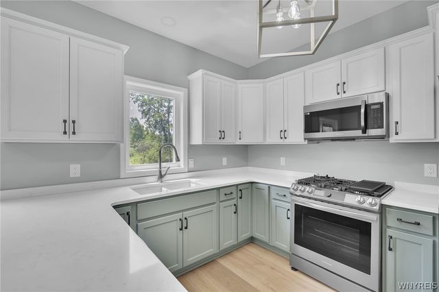 6361 Webster Road, Orchard Park, NY 14127