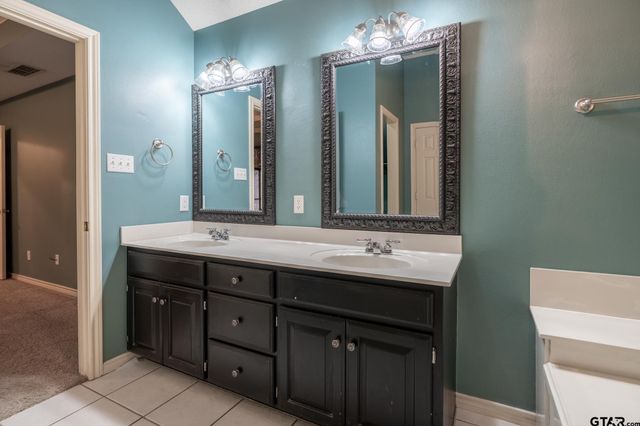 16840 Thibodaux, Tyler, TX 75703