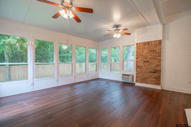 16840 Thibodaux, Tyler, TX 75703