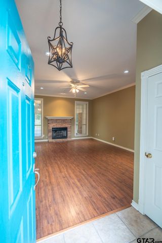 16840 Thibodaux, Tyler, TX 75703