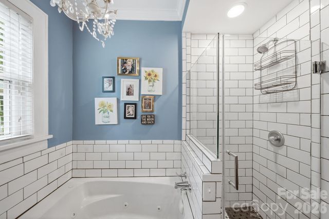 321 Grandin Road, Charlotte, NC 28208