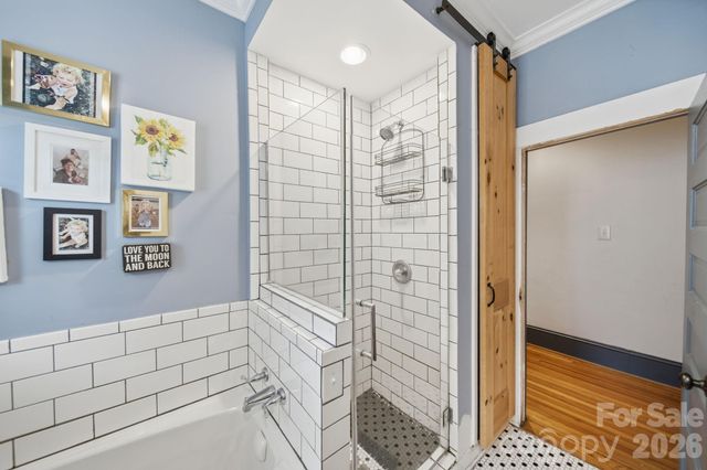 321 Grandin Road, Charlotte, NC 28208