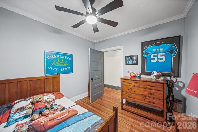 321 Grandin Road, Charlotte, NC 28208
