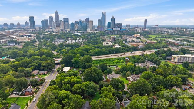 321 Grandin Road, Charlotte, NC 28208
