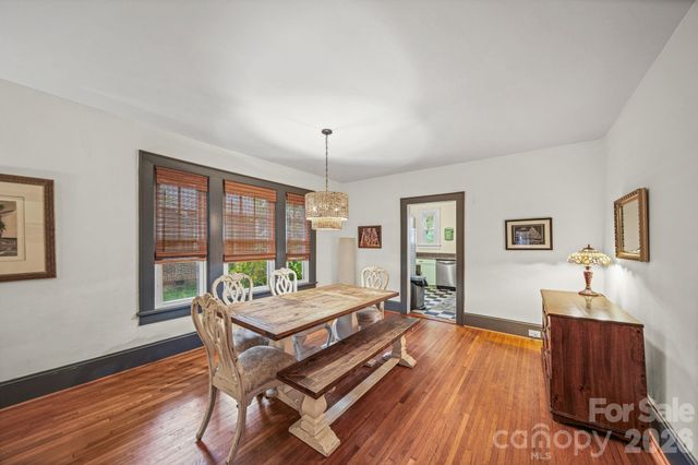 321 Grandin Road, Charlotte, NC 28208
