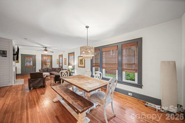 321 Grandin Road, Charlotte, NC 28208