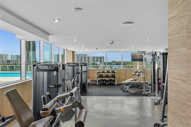 400 Sunny Isles Blvd 907, Sunny Isles Beach, FL 33160