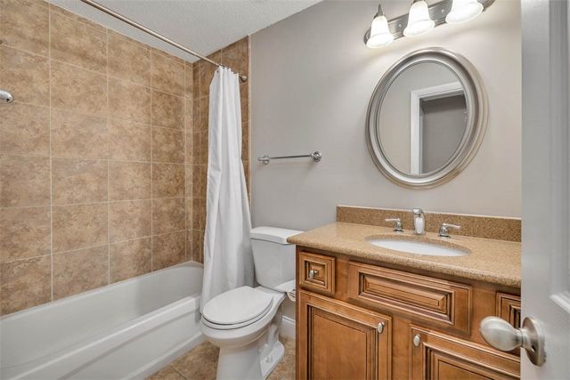 2512 Demere Road 7, St Simons Island, GA 31522