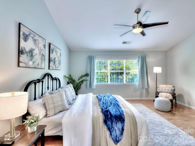 11206 Longhedge Lane, Charlotte, NC 28273