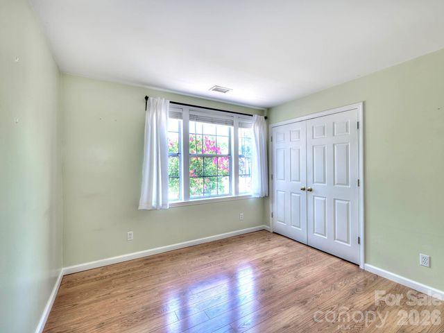 11206 Longhedge Lane, Charlotte, NC 28273