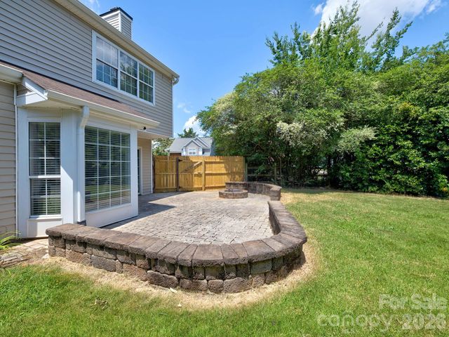 11206 Longhedge Lane, Charlotte, NC 28273