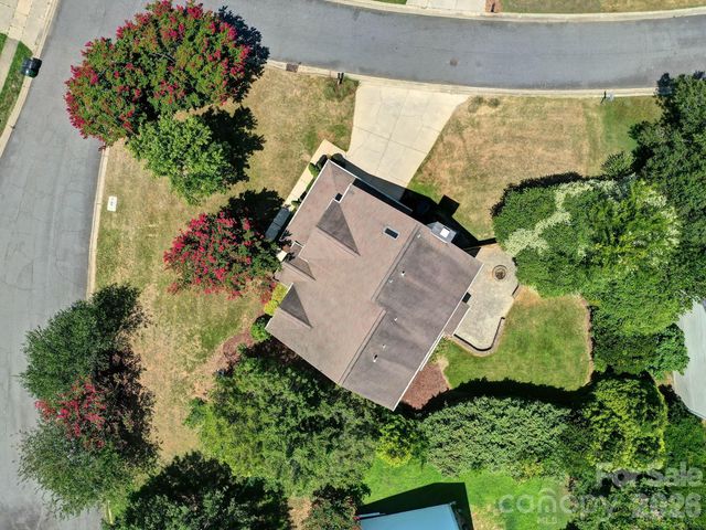 11206 Longhedge Lane, Charlotte, NC 28273