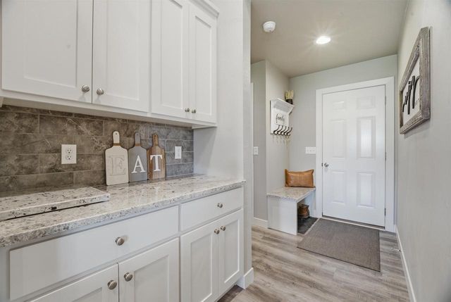 W7008 JACLYN LANE, Greenville, WI 54942