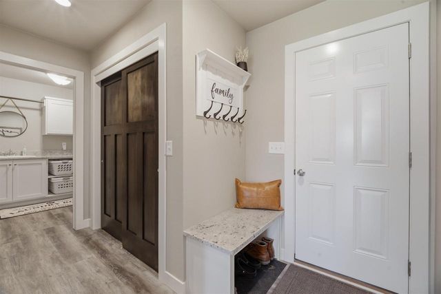 W7008 JACLYN LANE, Greenville, WI 54942