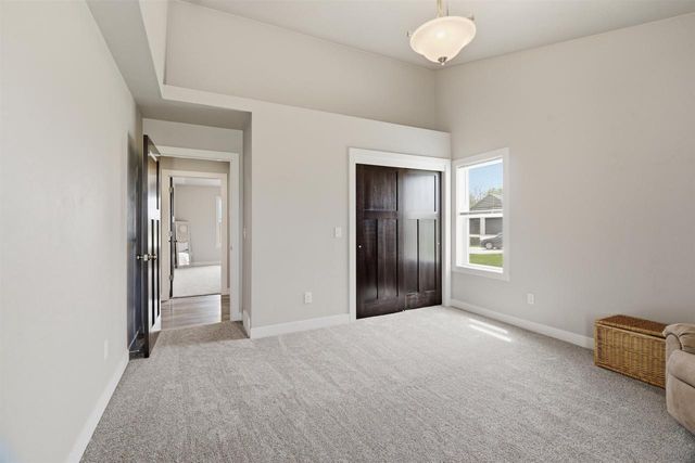 W7008 JACLYN LANE, Greenville, WI 54942