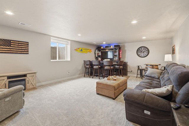 W7008 JACLYN LANE, Greenville, WI 54942