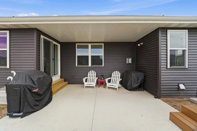 W7008 JACLYN LANE, Greenville, WI 54942
