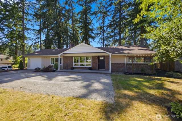 9808 Hipkins Road SW, Lakewood, WA 98498