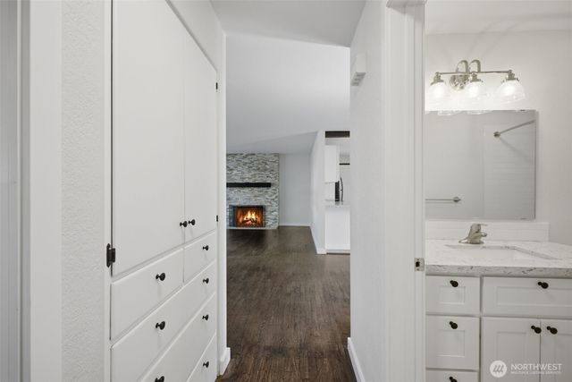9808 Hipkins Road SW, Lakewood, WA 98498
