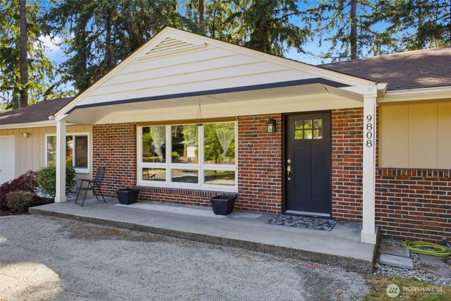 9808 Hipkins Road SW, Lakewood, WA 98498