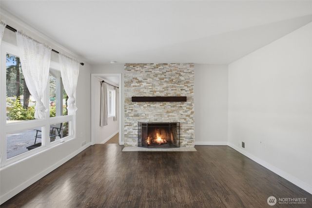 9808 Hipkins Road SW, Lakewood, WA 98498