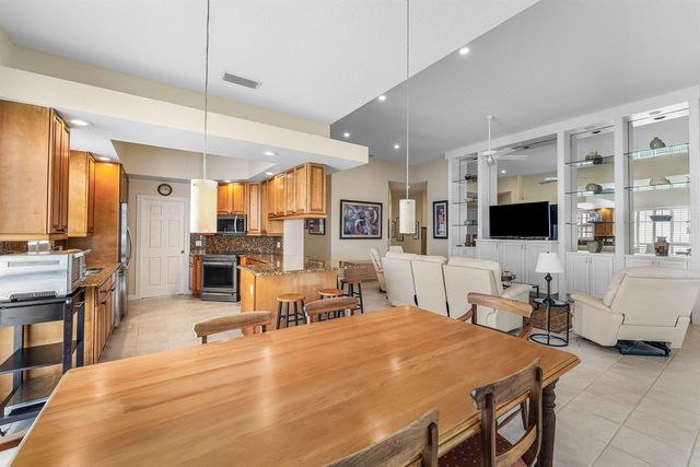 4786 Orchard Lane, Delray Beach, FL 33445