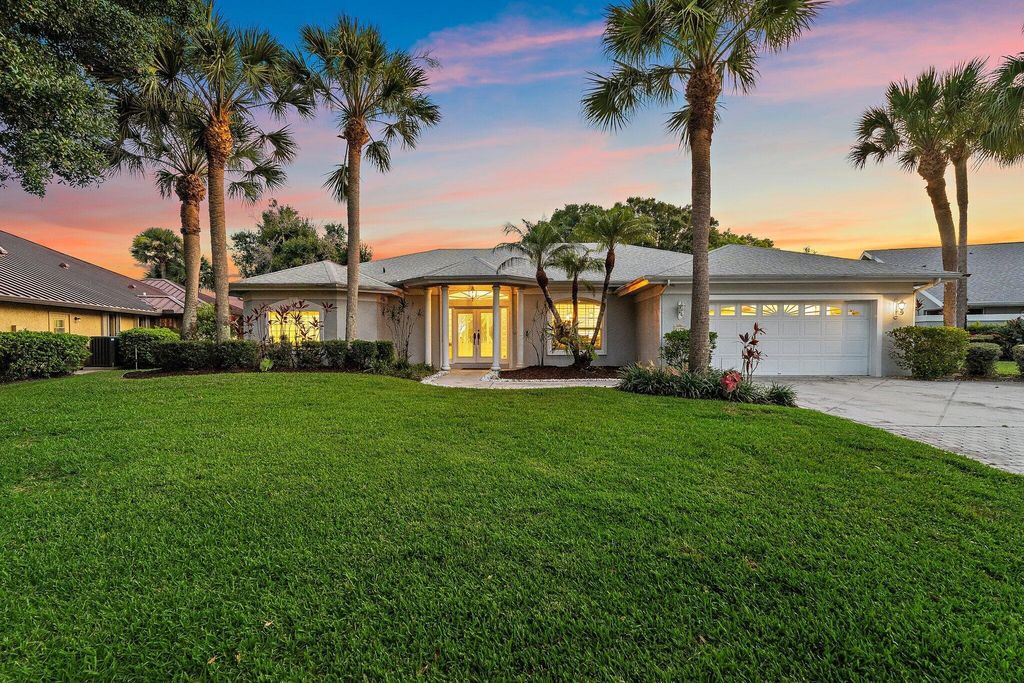 2108 SW Oakwater Point, Palm City, FL 34990