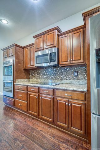 4910 Peachtree Ave, Jonesboro, AR 72405