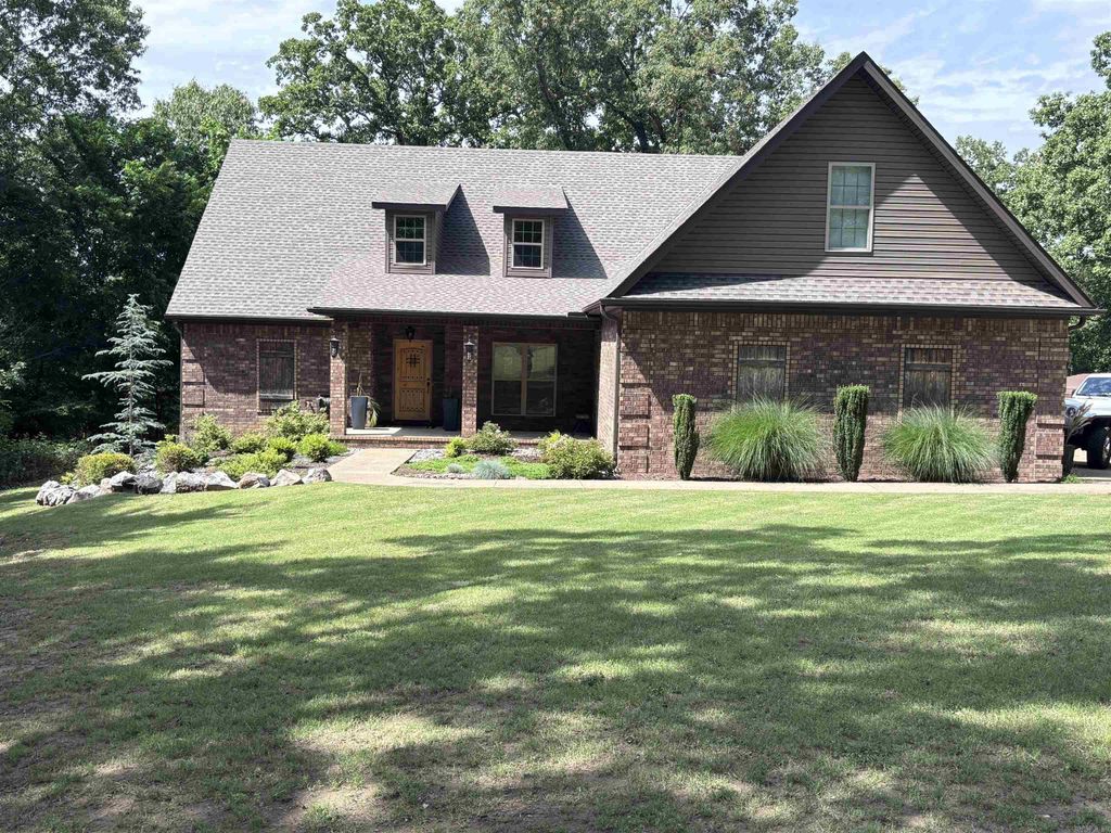 4910 Peachtree Ave, Jonesboro, AR 72405