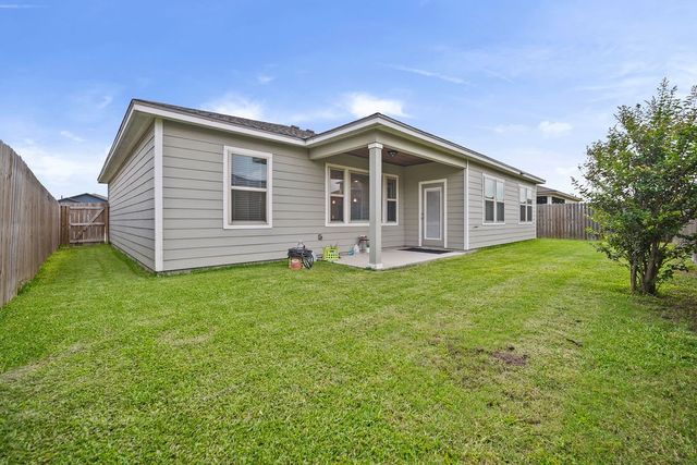 1808 Chesapeake Bay Dr, Portland, TX 78374