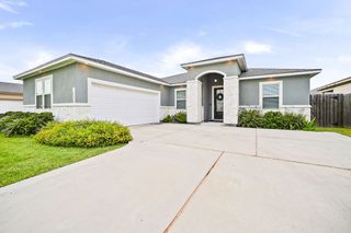 1808 Chesapeake Bay Dr, Portland, TX 78374