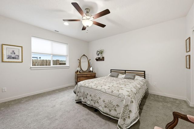 619 N Meadow Lane, Sisters, OR 97759