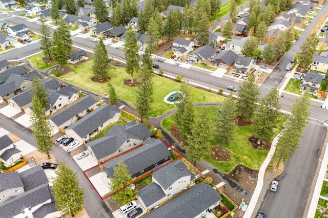 619 N Meadow Lane, Sisters, OR 97759