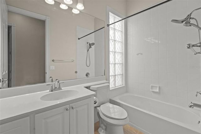 5762 BENEVENTO DRIVE, Sarasota, FL 34238