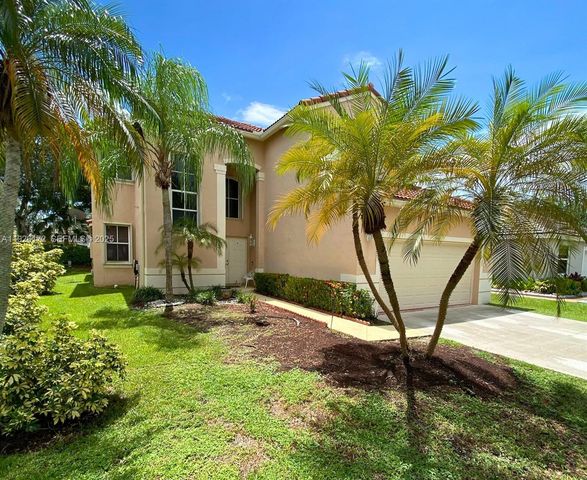 1032 Sequoia Ln, Weston, FL 33327