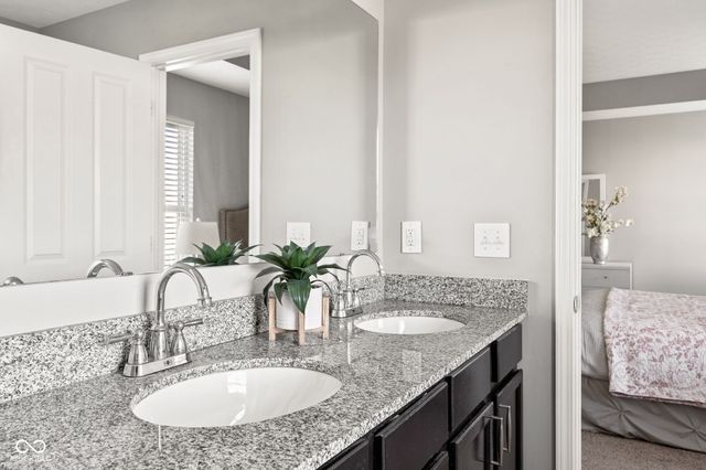 13923 Luxor Chase, Fishers, IN 46038