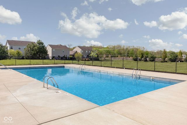 13923 Luxor Chase, Fishers, IN 46038