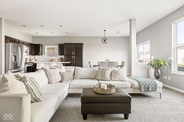 13923 Luxor Chase, Fishers, IN 46038
