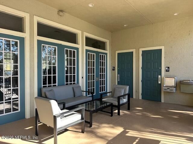 13703 RICHMOND PARK Drive 3402, Jacksonville, FL 32224