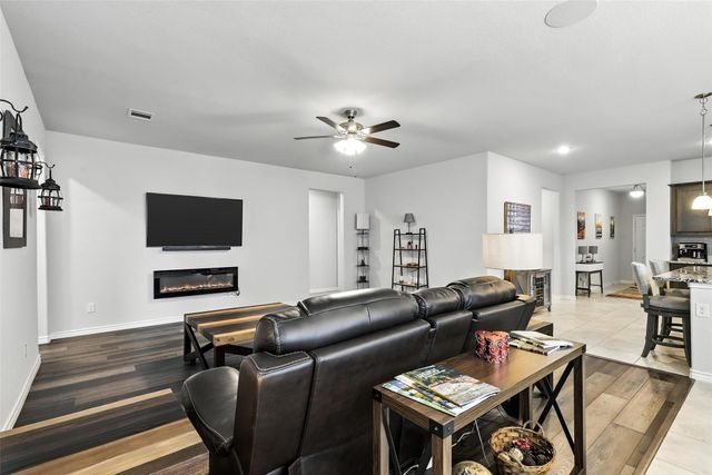 4004 Bendale Road, Benbrook, TX 76116