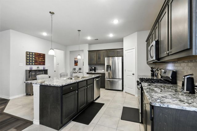 4004 Bendale Road, Benbrook, TX 76116