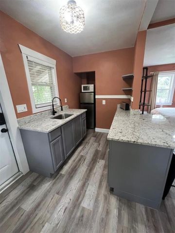 115 W PLYMOUTH STREET B, Tampa, FL 33603