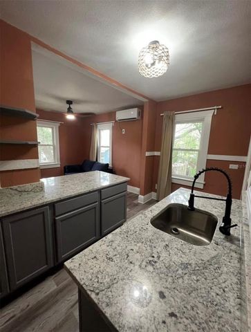 115 W PLYMOUTH STREET B, Tampa, FL 33603