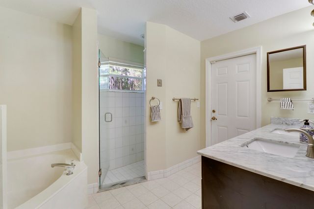 18854 48th Avenue N, The Acreage, FL 33470